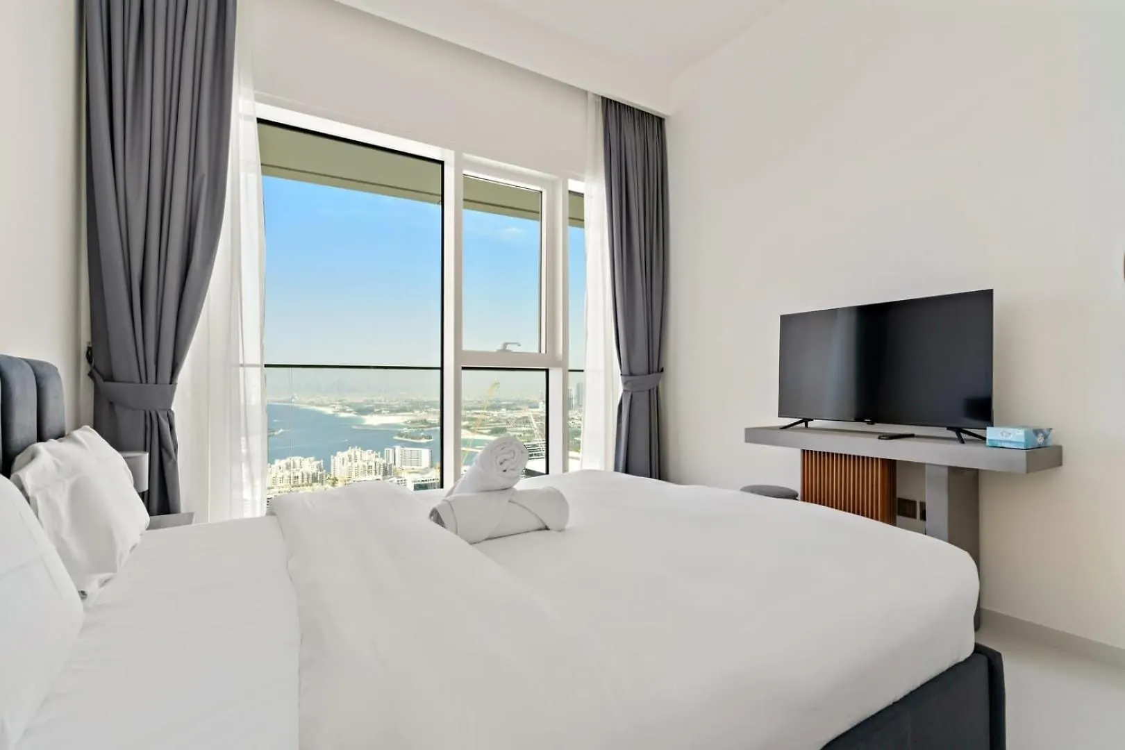 Spectacular 3Br Penthouse With Best Views Of Palm Dubai United Arab Emirates